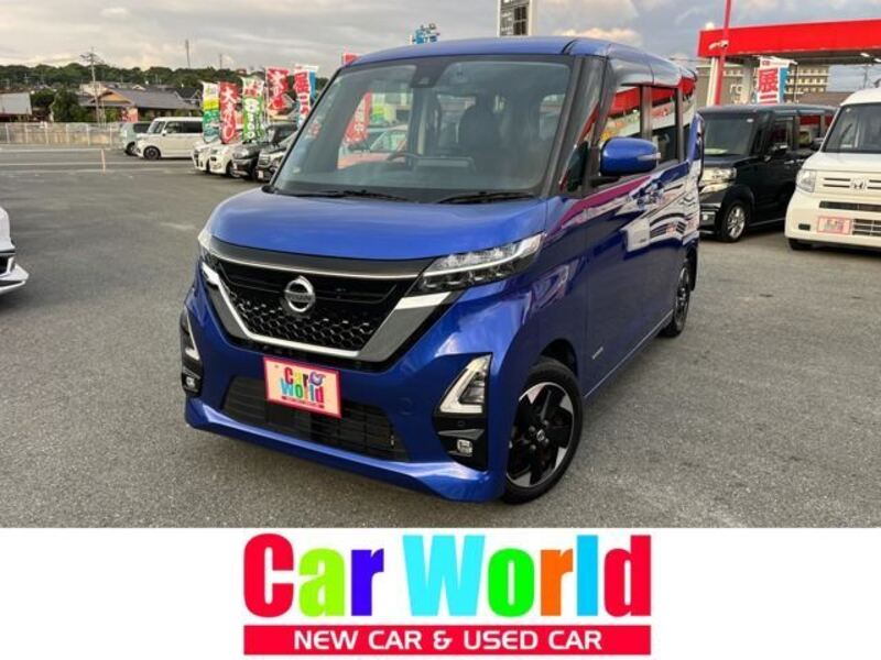 NISSAN ROOX