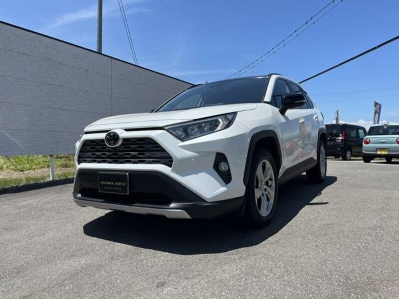 TOYOTA RAV4