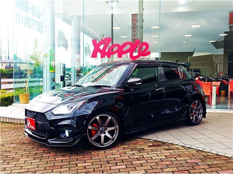 SUZUKI SWIFT