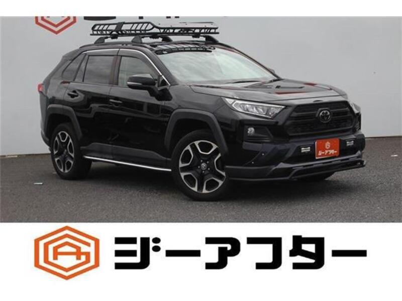 TOYOTA RAV4