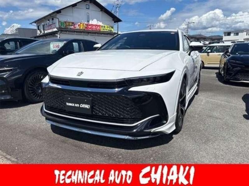 TOYOTA CROWN CROSSOVER