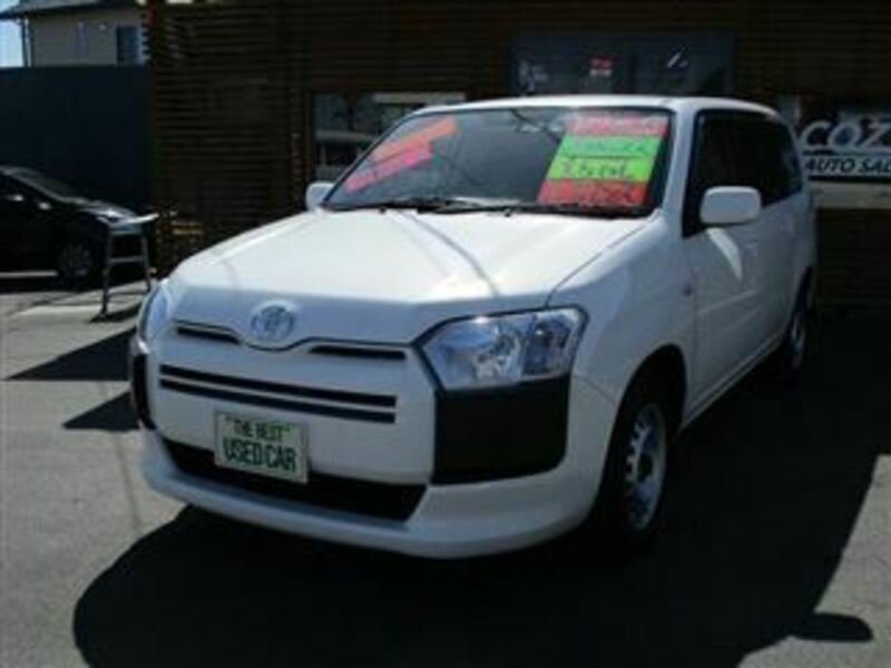 TOYOTA　PROBOX