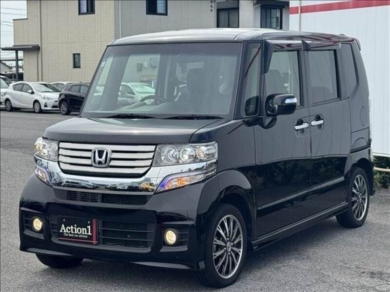 HONDA N BOX CUSTOM
