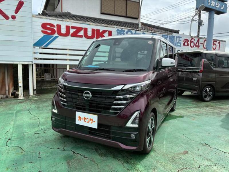 NISSAN ROOX