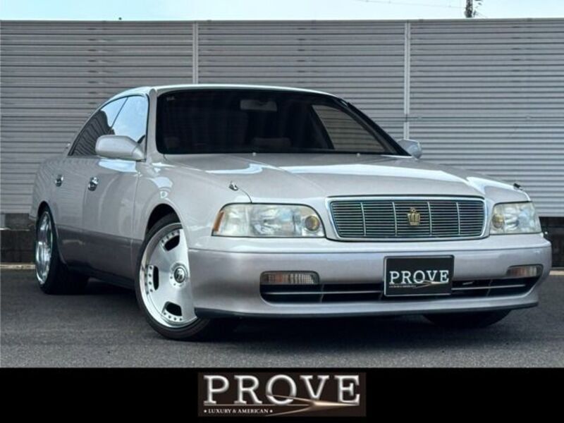 TOYOTA CROWN MAJESTA