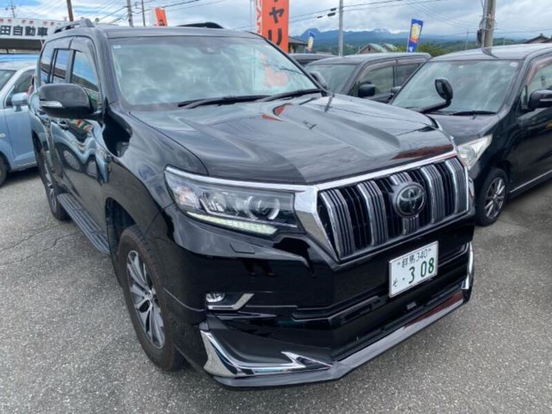 TOYOTA LAND CRUISER PRADO
