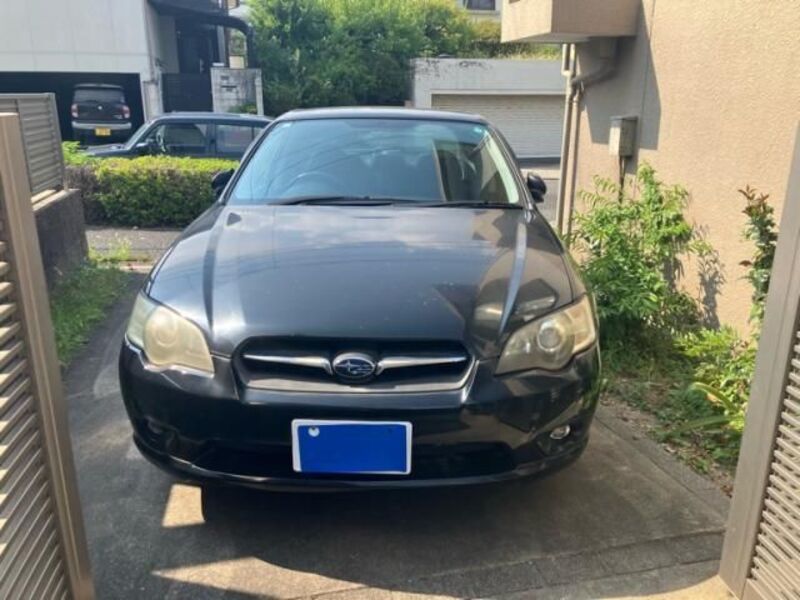 SUBARU LEGACY B4