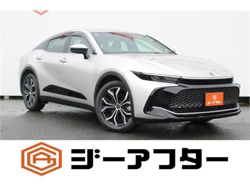 TOYOTA CROWN CROSSOVER