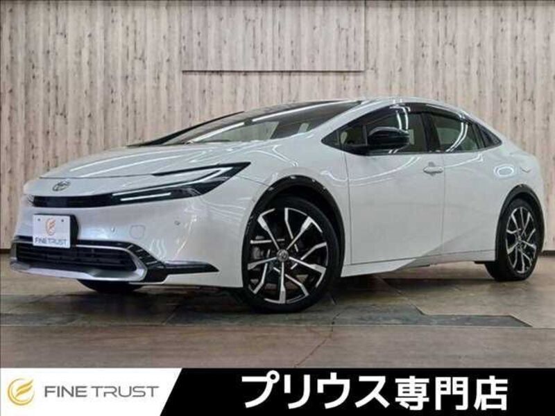 TOYOTA PRIUS PHV