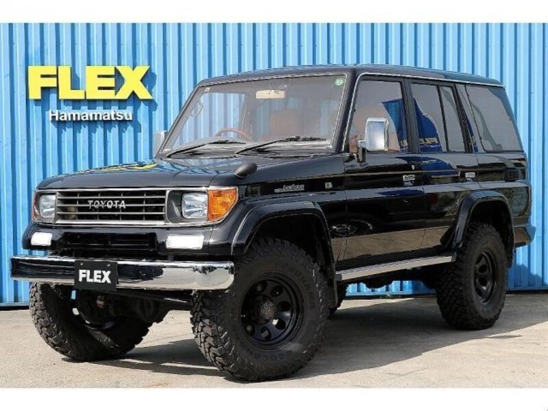 TOYOTA LAND CRUISER PRADO