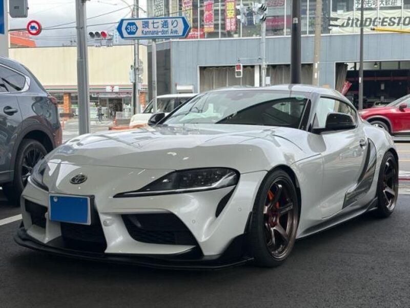 TOYOTA SUPRA