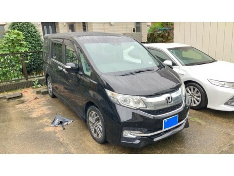 HONDA STEPWAGON SPADA