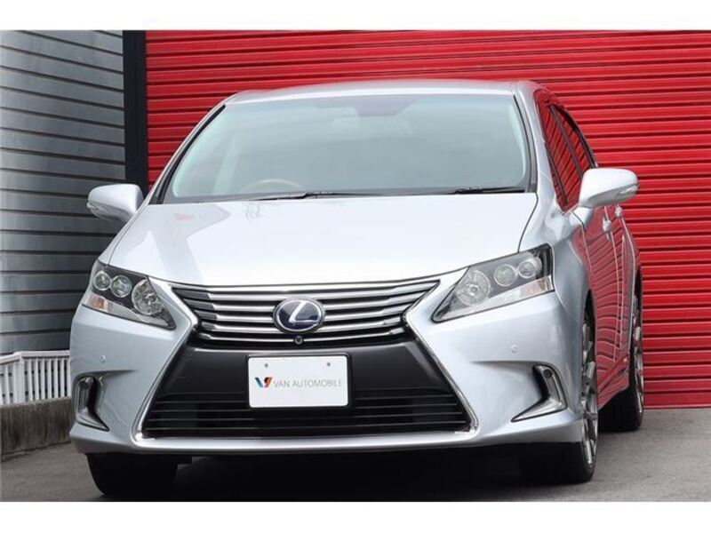 LEXUS HS