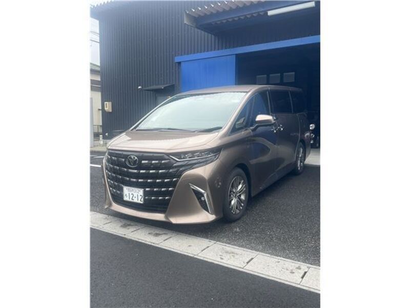 TOYOTA ALPHARD