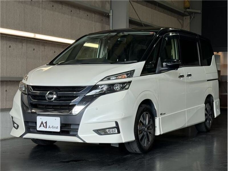 NISSAN SERENA