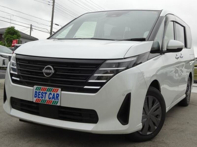 NISSAN SERENA
