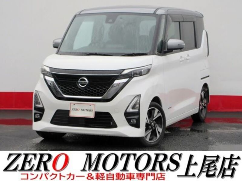NISSAN ROOX