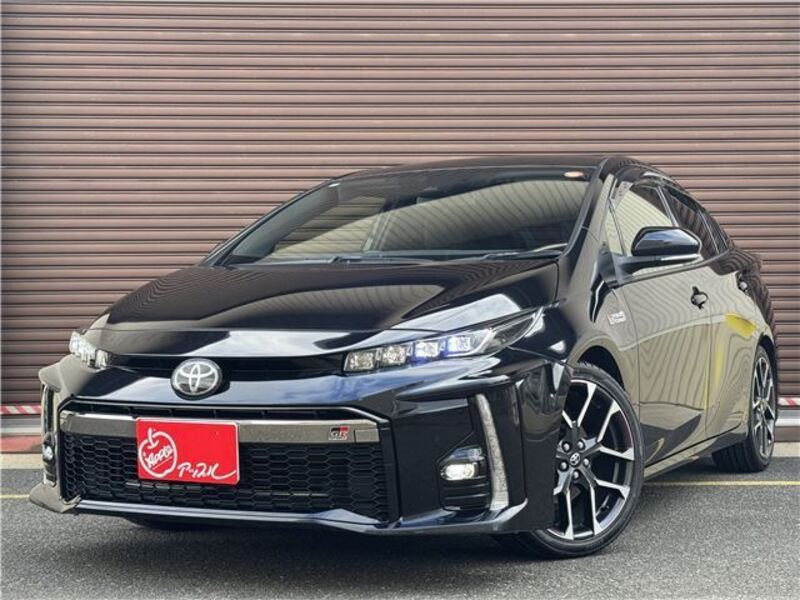 TOYOTA PRIUS PHV