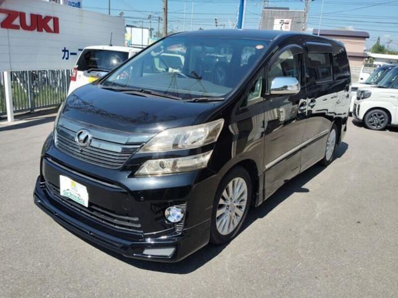 TOYOTA VELLFIRE