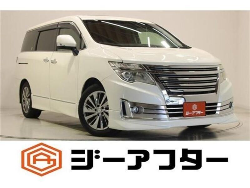 NISSAN ELGRAND