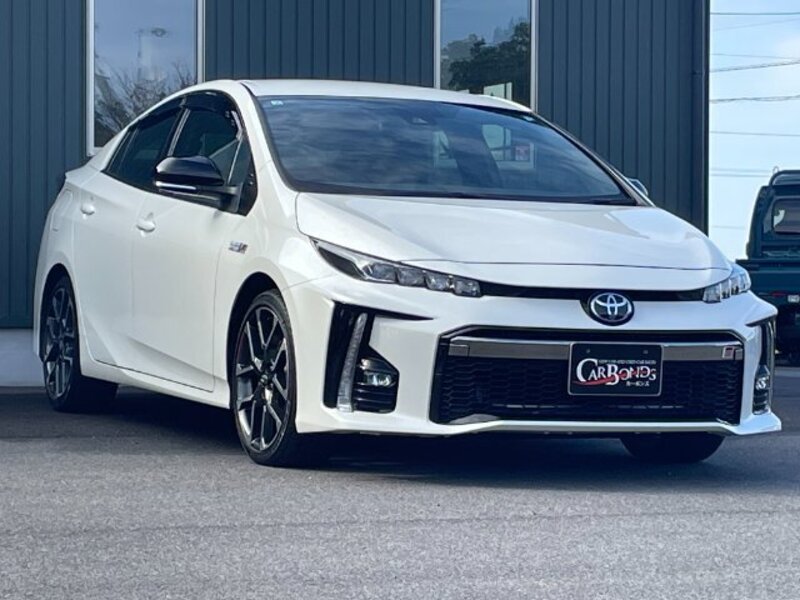 TOYOTA PRIUS PHV