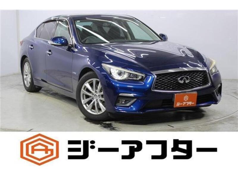 NISSAN SKYLINE
