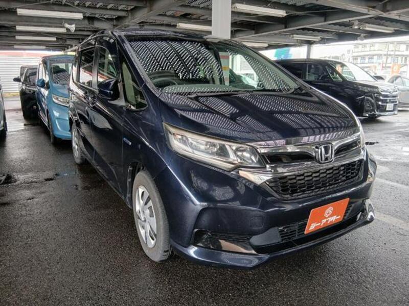 HONDA FREED HYBRID