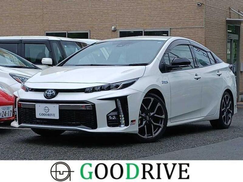 TOYOTA PRIUS PHV