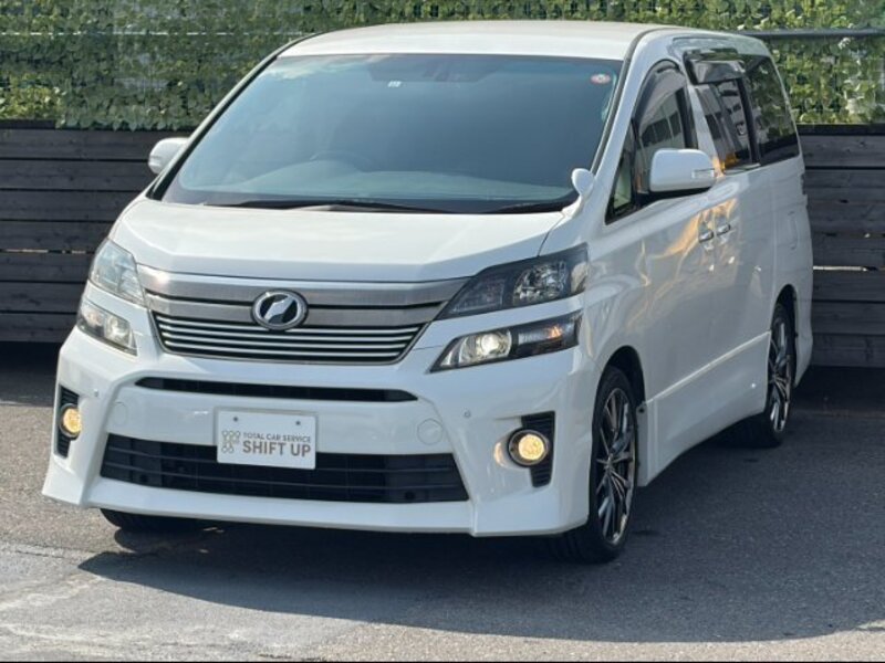 TOYOTA VELLFIRE