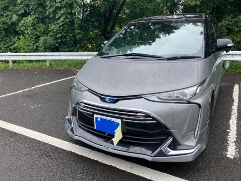 TOYOTA ESTIMA HYBRID
