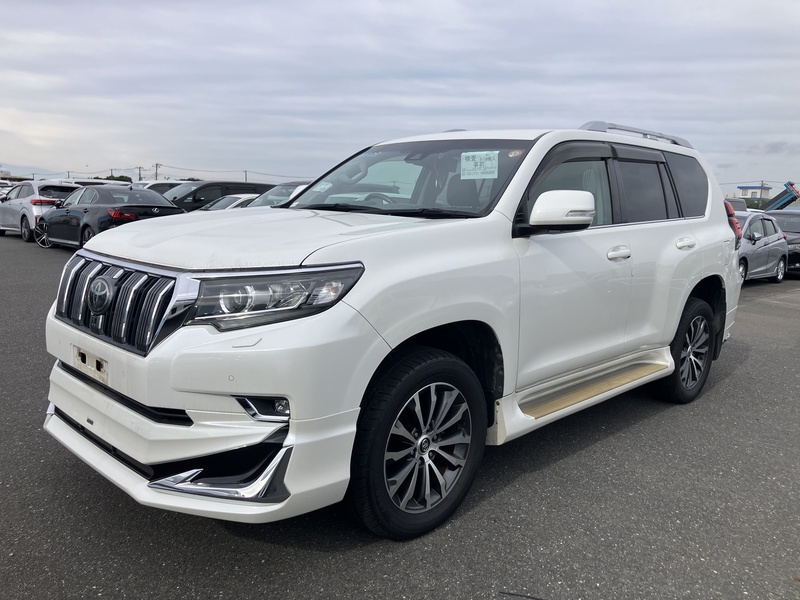 TOYOTA LAND CRUISER PRADO