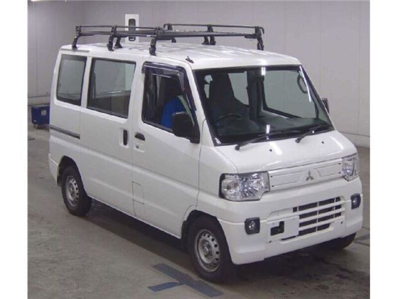 MITSUBISHI MINICAB VAN