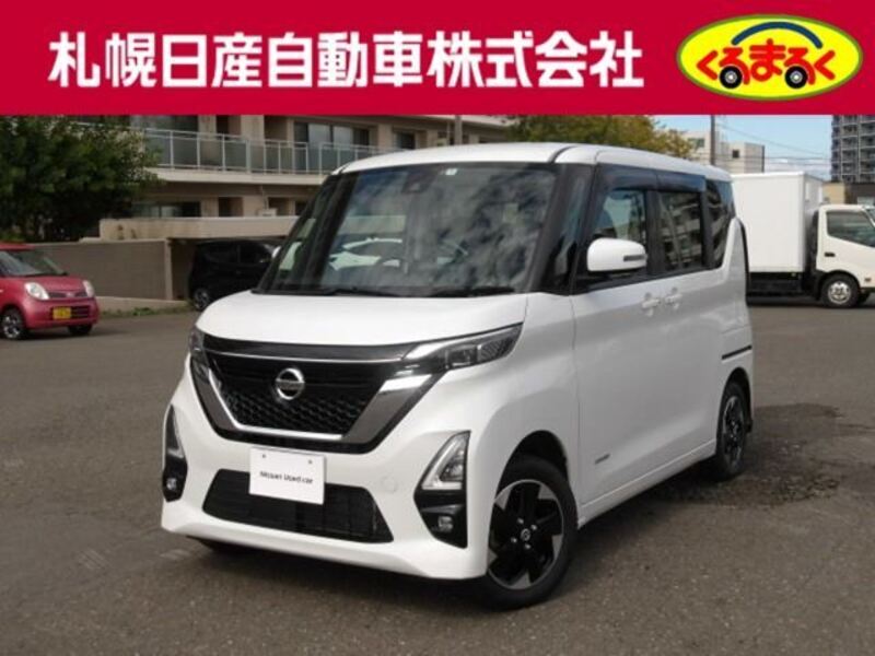 NISSAN ROOX