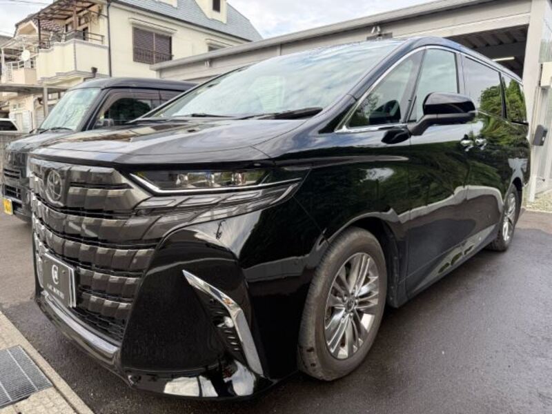 TOYOTA ALPHARD