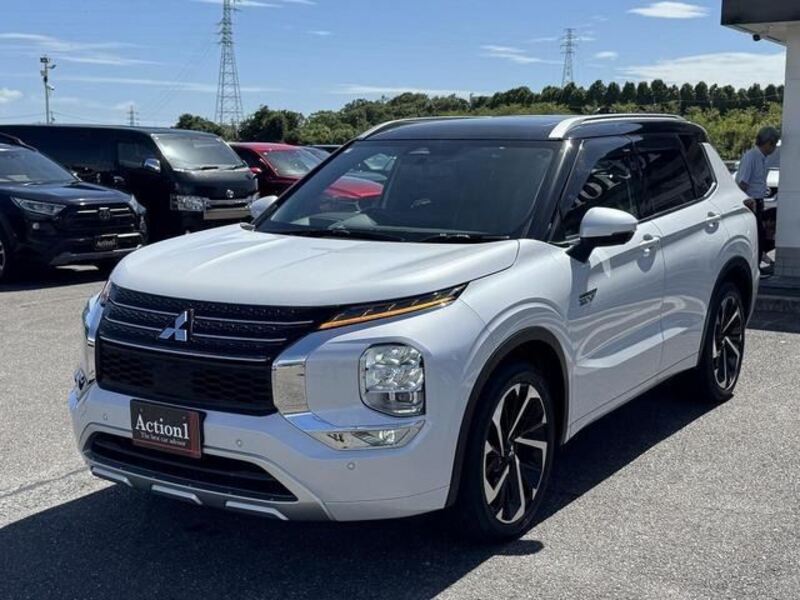 MITSUBISHI OUTLANDER PHEV