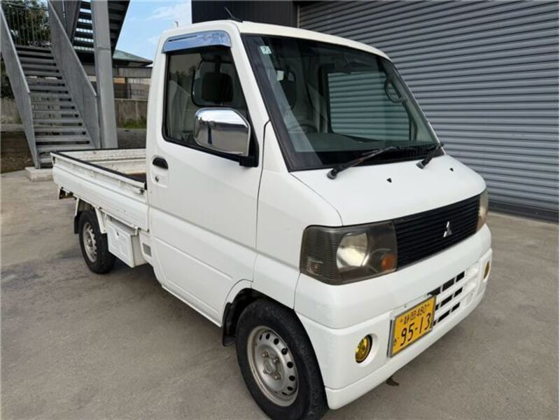 MITSUBISHI MINICAB TRUCK