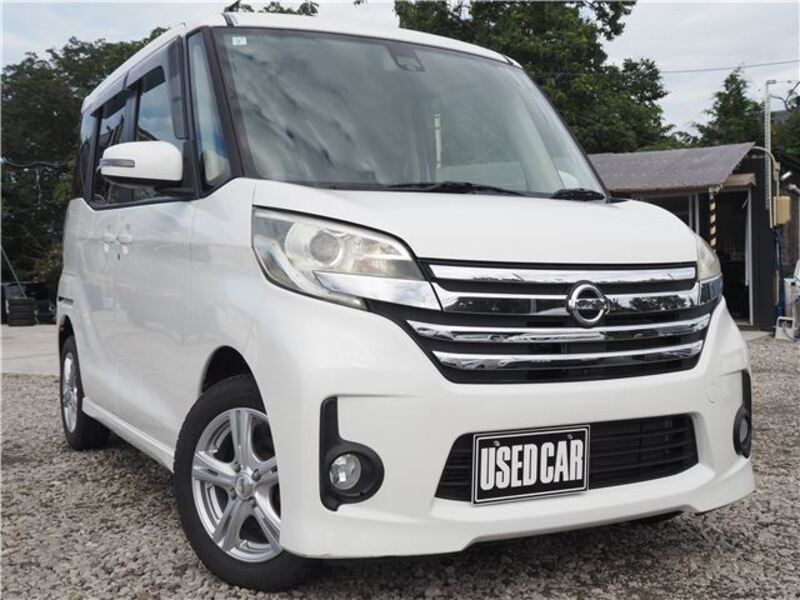 NISSAN DAYZ ROOX
