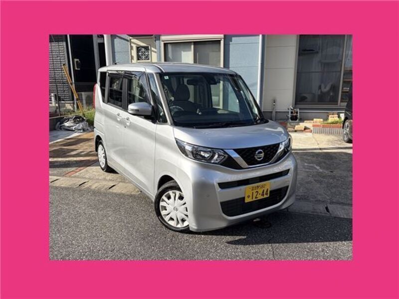 NISSAN ROOX