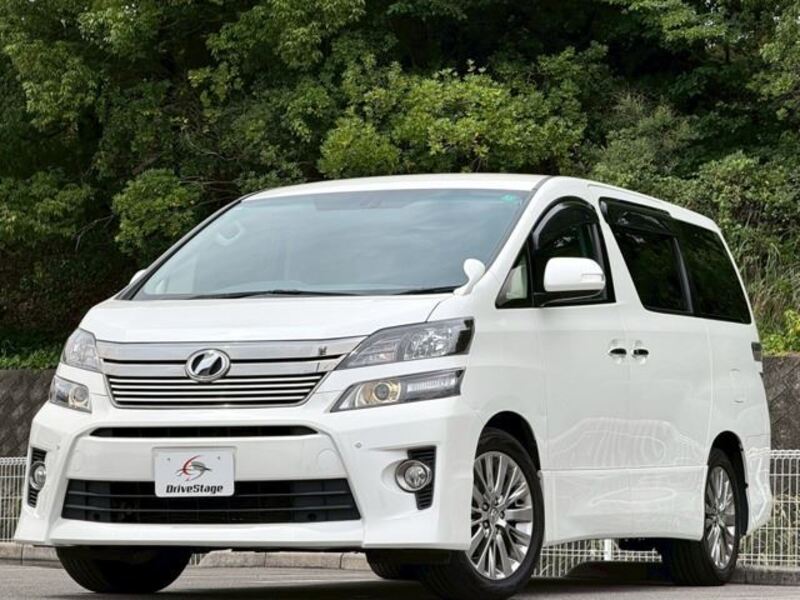 TOYOTA VELLFIRE
