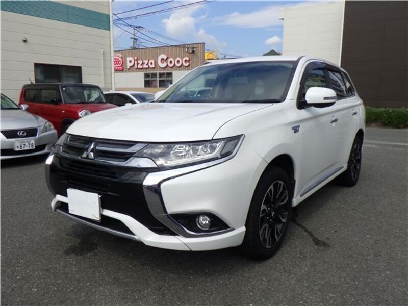 MITSUBISHI OUTLANDER PHEV