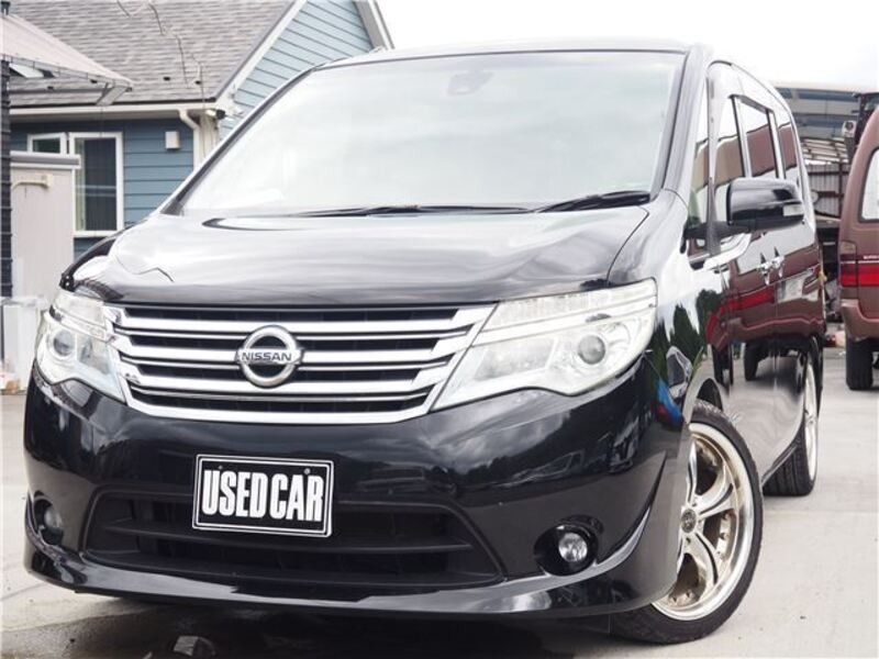 NISSAN SERENA