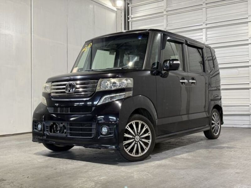 HONDA N BOX CUSTOM