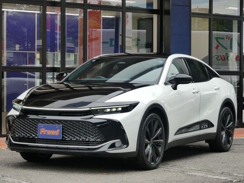 TOYOTA CROWN CROSSOVER
