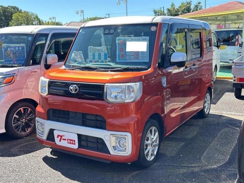 TOYOTA PIXIS MEGA