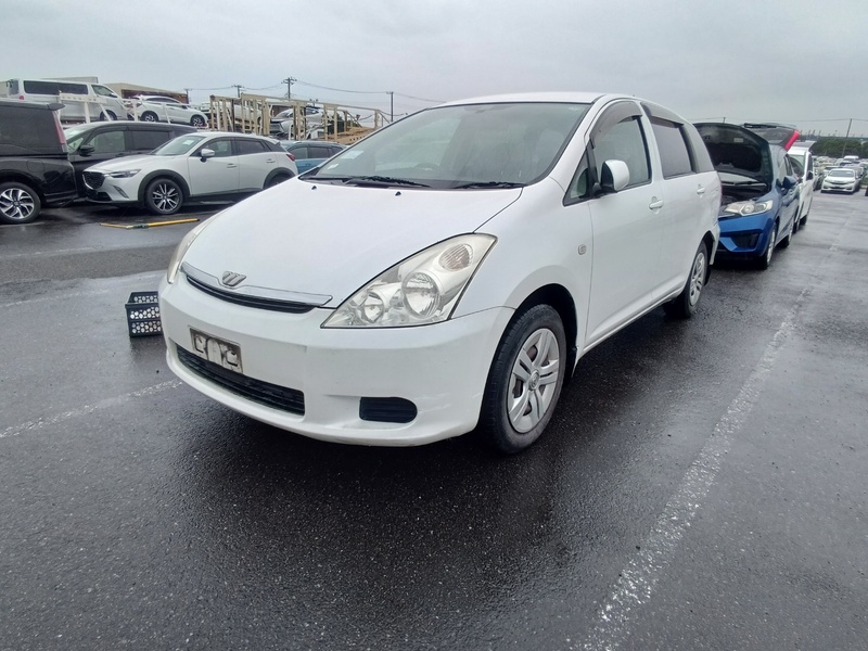 TOYOTA WISH