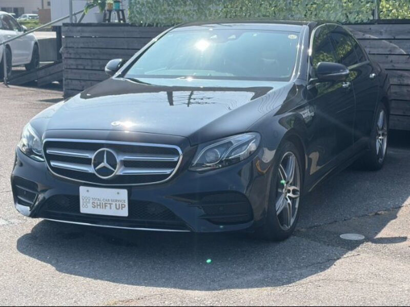 MERCEDES-BENZ E-CLASS