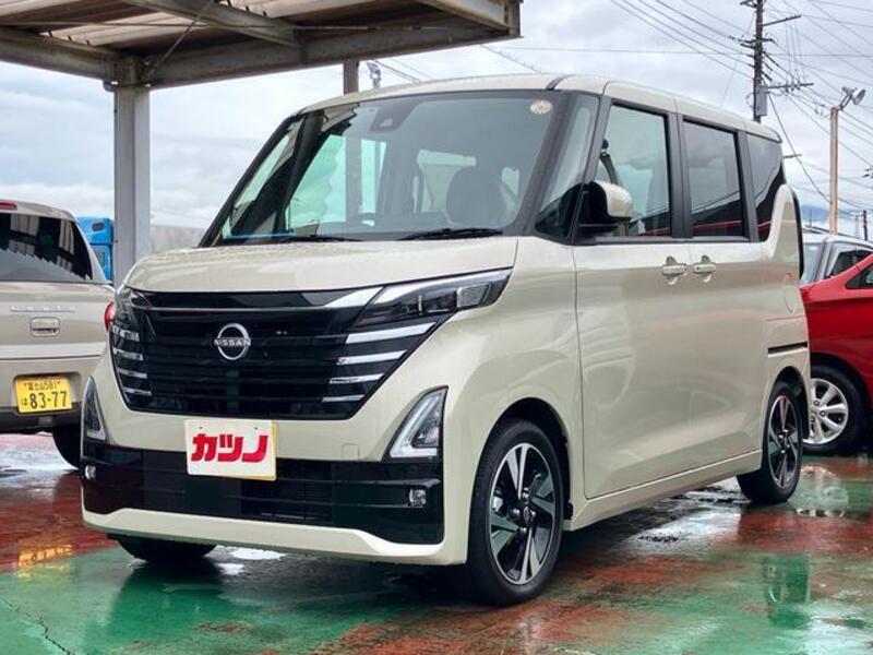 NISSAN ROOX