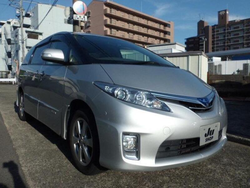 TOYOTA ESTIMA HYBRID