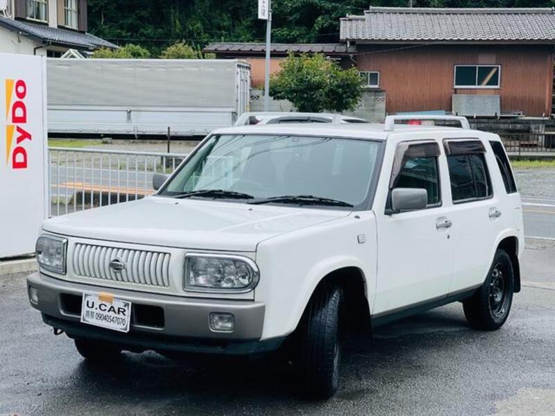 NISSAN RASHEEN