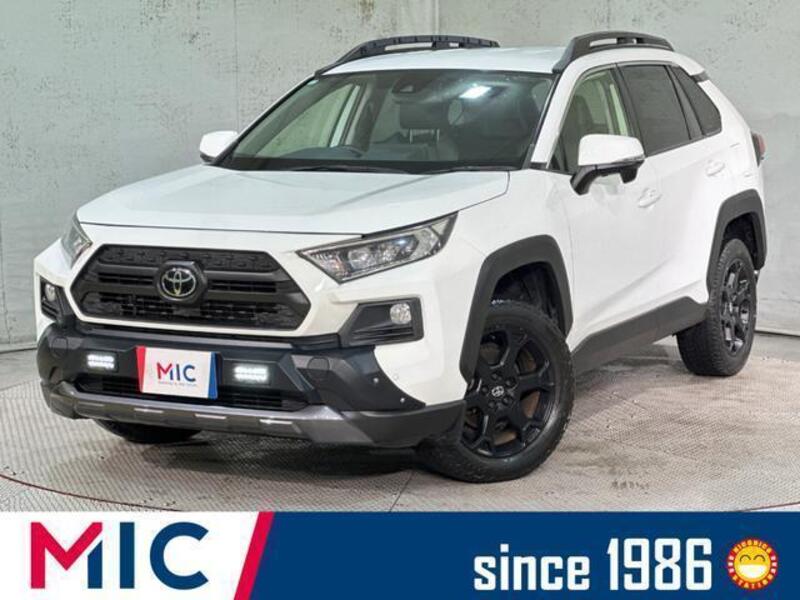 TOYOTA RAV4